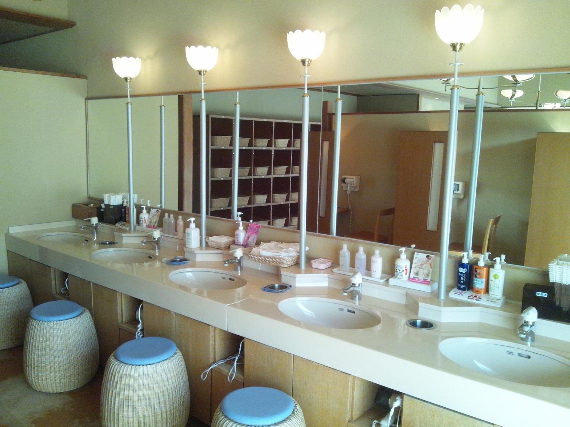 Hirugami Grand Hotel Tenshin อาชิ ภายนอก รูปภาพ